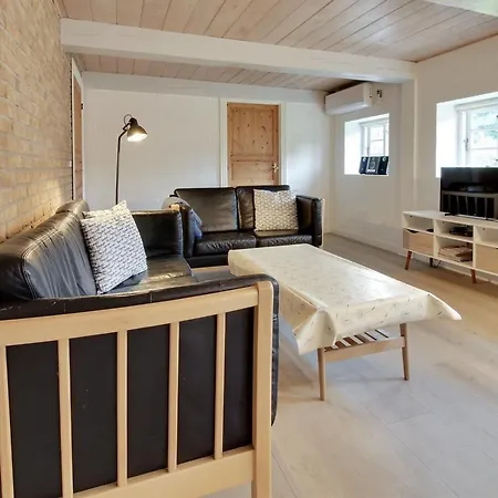 Naili - 3-1km From The Sea By Interhome Feriehus *
